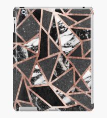 Modernes Rosen-Goldfunkeln-Marmor-geometrisches Dreieck iPad-Hülle & Skin