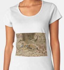 Relaxing Women's Premium T-Shirt
