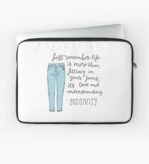 Love and understanding - positivity Laptop Sleeve