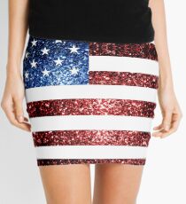 Rotes Blau der USA-Flaggen funkelt Minirock