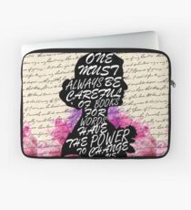 Words have the power to change us Laptop Sleeve