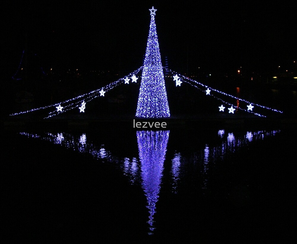 "Christmas Lights in Torquay Harbour" by lezvee Redbubble