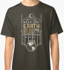 Mumford Typography (earth)(gold) Classic T-Shirt
