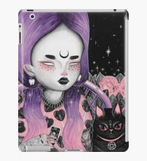 Midsummer Night’s Divination . XIII iPad Case/Skin