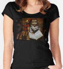 Old Friends Fitted Scoop T-Shirt