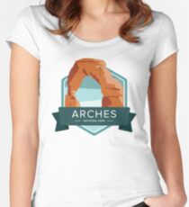 Arches National Park Graphic Badge Women's Fitted Scoop T-Shirt