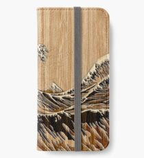 Vinilo o funda para iPhone La gran ola de Hokusai en el estilo de incrustación de bambú