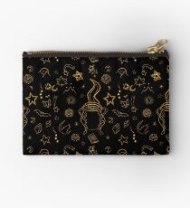 A Court of Thorns and Roses Studio Pouch