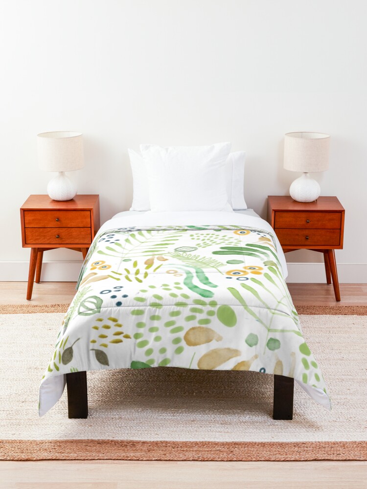 Alternate view of lovely green Comforter