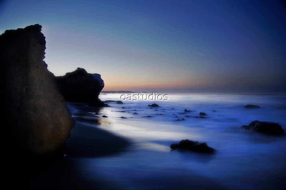 "Fire Red...Turning Blue " by oastudios Redbubble