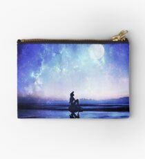 Träumen Studio Clutch