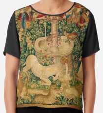 Blusa Se encuentra el unicornio