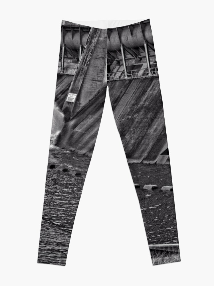 Alternate view of Scrivener Dam in Canberra/ACT/Australia (2) Leggings
