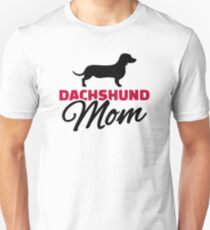 Dachshund Mom Unisex T-Shirt
