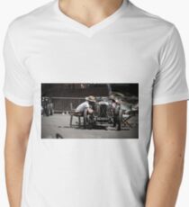 Tinkering Time Men's V-Neck T-Shirt