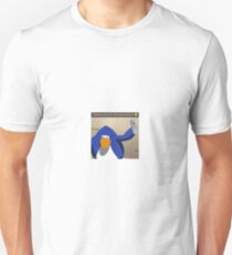 CLUB PENGUIN KLUB Unisex T-Shirt