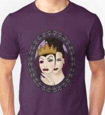 Regina & The Evil Queen Unisex T-Shirt