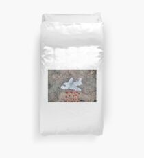 avion love Duvet Cover