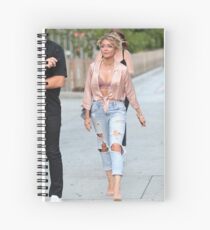 Sarah Hyland - Actrice Spiral Notebook