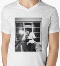 Liam Gallagher Men's V-Neck T-Shirt