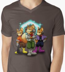 Fox Victory Pose T-Shirt Men's V-Neck T-Shirt