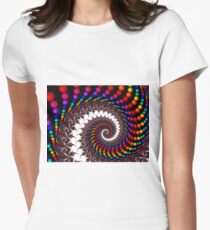 Spiralförmige Perlen Tailliertes T-Shirt für Frauen