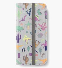 Vinilo o funda para iPhone Dinosaur Desert - melocotón, menta y azul marino - patrón divertido de Cecca Designs