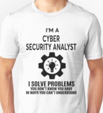 CYBER SECURITY ANALYST - SCHÖNES DESIGN 2017 Slim Fit T-Shirt