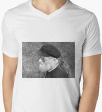 Mariner Men's V-Neck T-Shirt