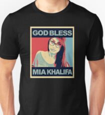 a beauty mia Unisex T-Shirt