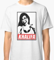 khalifa a sexy baby girl Classic T-Shirt