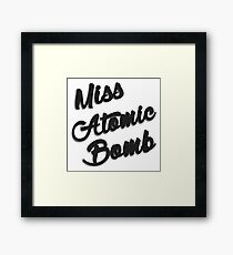 Fräulein Atombombe Gerahmtes Wandbild