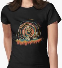 Die Geometrie von Sonnenaufgang Tailliertes T-Shirt