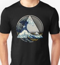 Vintage Hokusai Mount Fuji Great Tsunami Wave Japanese Geometric Manga Shirt Unisex T-Shirt