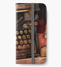 Steampunk - Nur eine gewöhnliche Schreibmaschine iPhone Flip-Case/Hülle/Klebefolie
