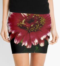 White-tipped pink zinnia flower Mini Skirt