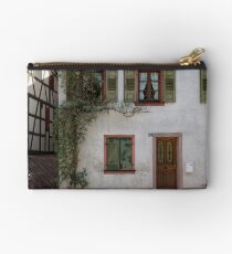 Facade Studio Pouch
