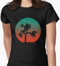 Camiseta entallada para mujer Joshua Tree at Dawn