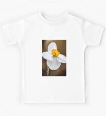 White Daffodil Flower Kids Tee