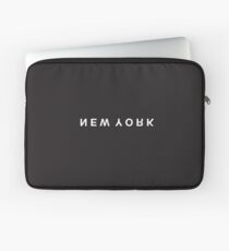 New York Minimalist Schwarz und Weiß - Trendy / Hipster Typografie Laptoptasche