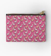 Me Llamo Llama Studio Pouch