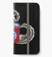 Vinilo o funda para iPhone 82 ° Parche de División Aerotransportada con Saltos.