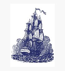 Segelschiff | Schooner | Marineblau und Weiß Fotodruck