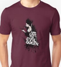 T H E - Q U E E N - I S - D E A D Unisex T-Shirt