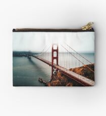 san francisco golden gate Studio Pouch