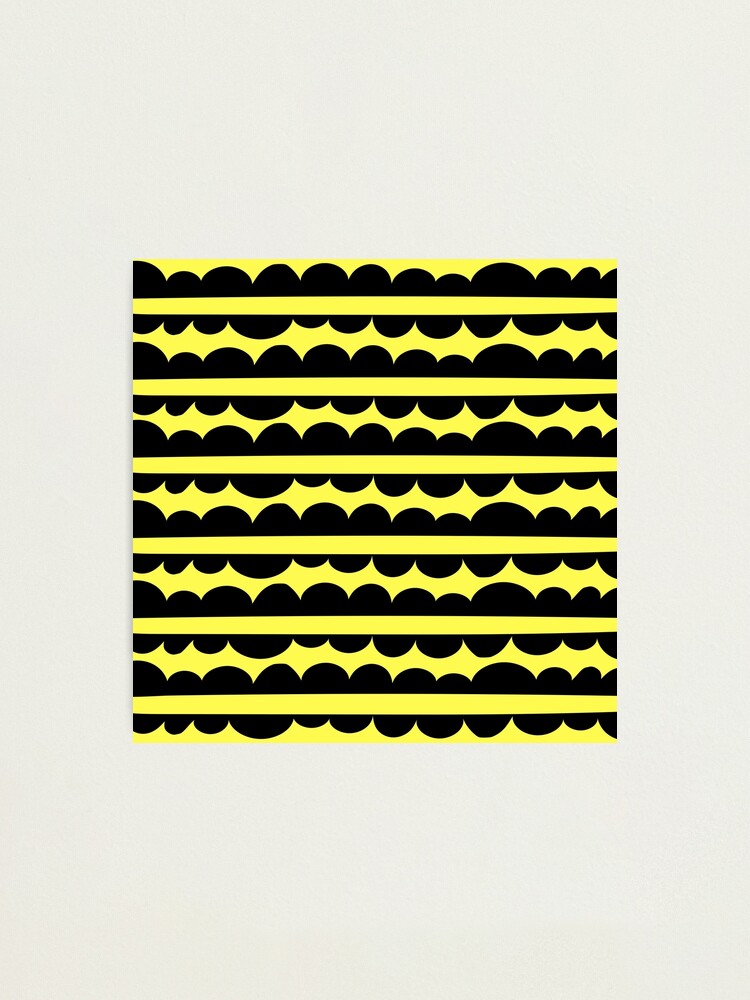 Alternate view of Mordidas Bee Photographic Print