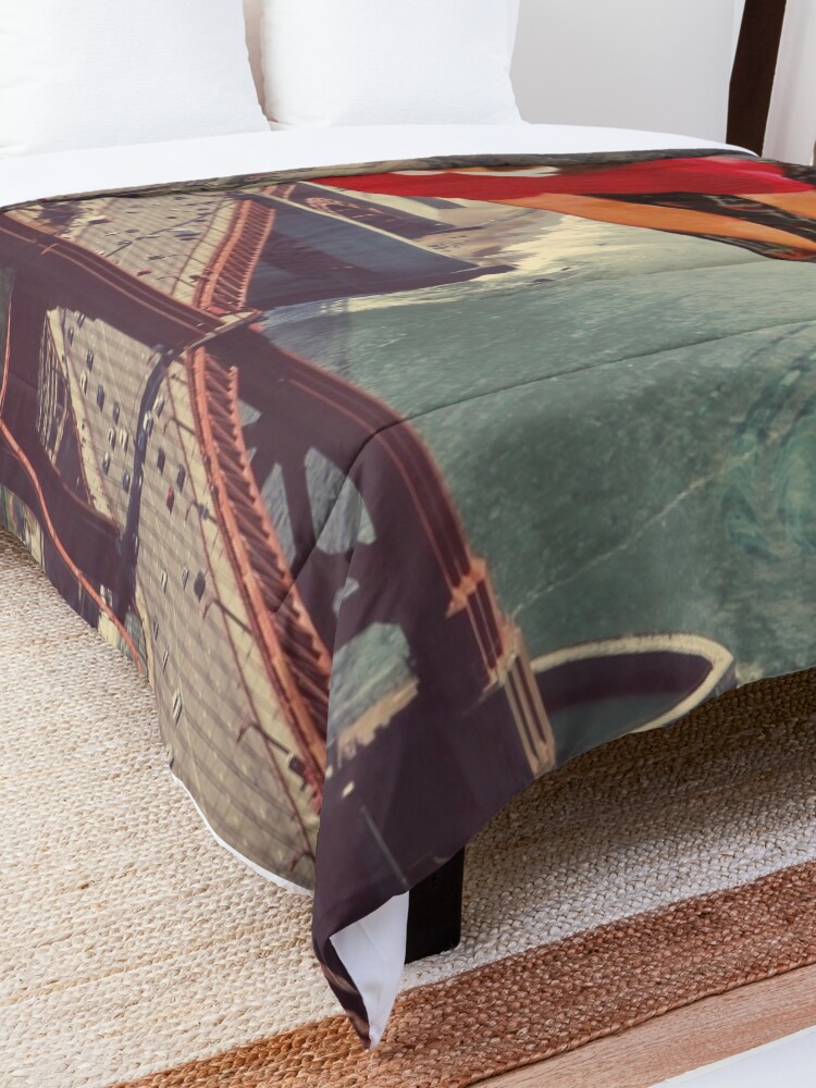 Alternate view of mesmerized Comforter