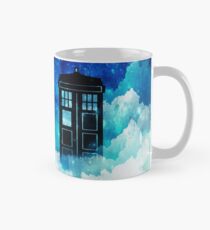 Beyond the clouds Classic Mug