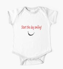 Sterne den Tag lächelnd Baby Body Kurzarm