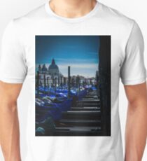 Gondolas Unisex T-Shirt